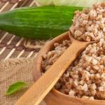 Mingau de trigo sarraceno - propriedades benéficas e conteúdo calórico