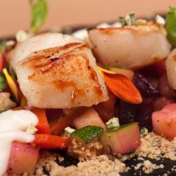 Ķemmīšgliemeņu salāti: garšīgas receptes
